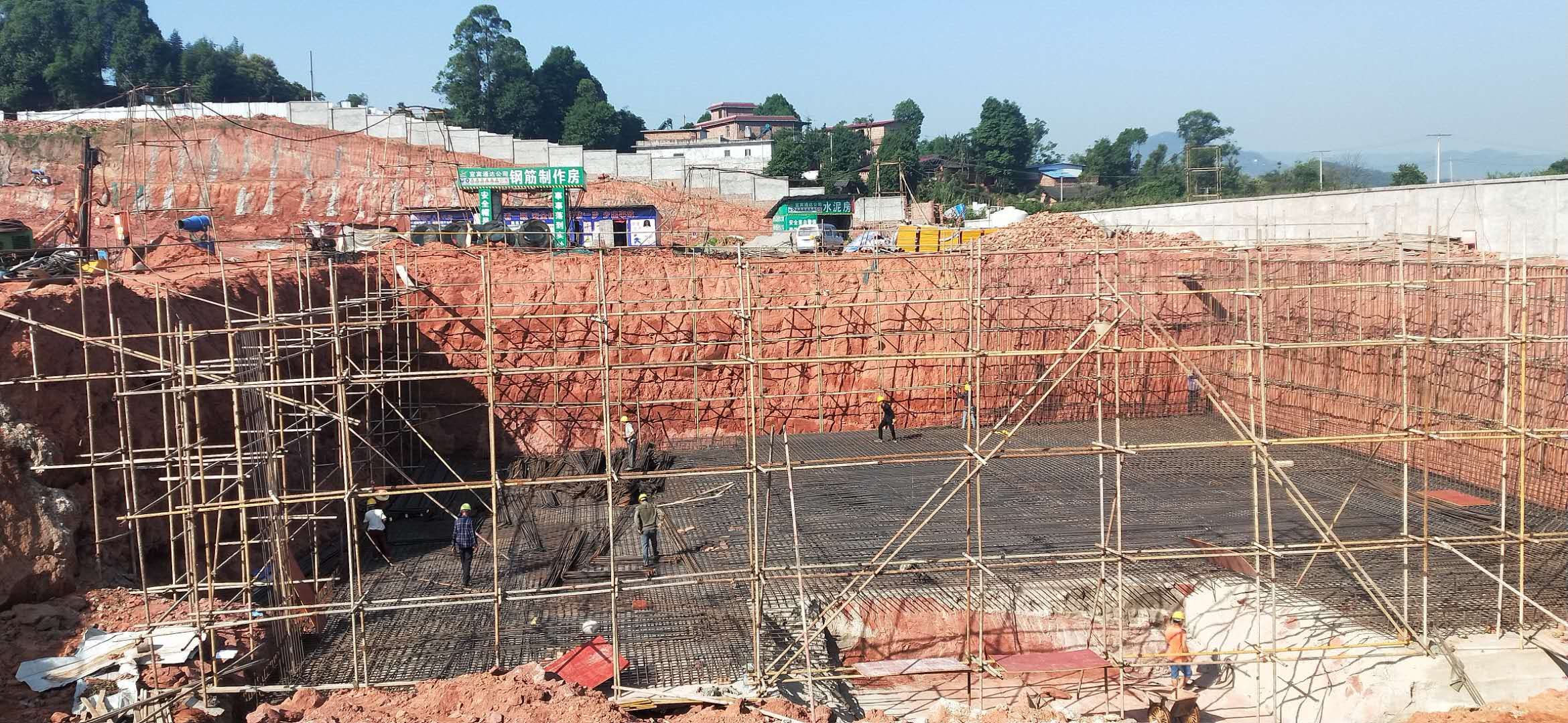 攻堅克難，全面加快高捷水廠建設